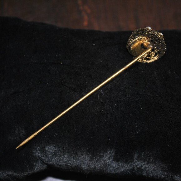 Vintage West Germany Gold-tone Stick Pin with Filigree & Faux Pearls - Picture 6 of 9